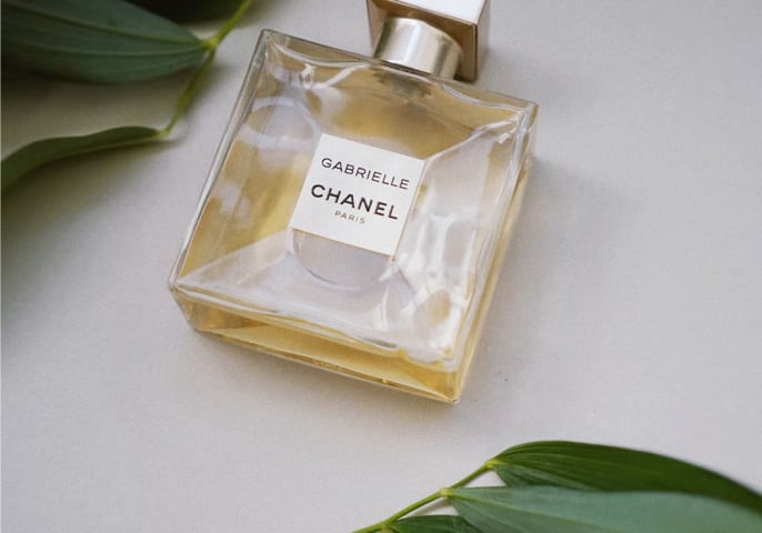 a sweetly perfume